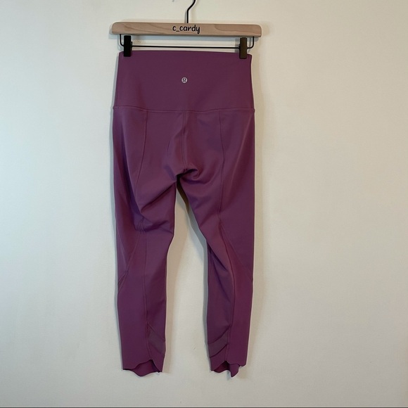 Lululemon Purple Wunder Under Scallop Leggings - Picture 7 of 7